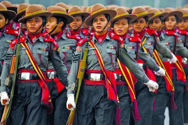 Government Formally Grants Women Officer