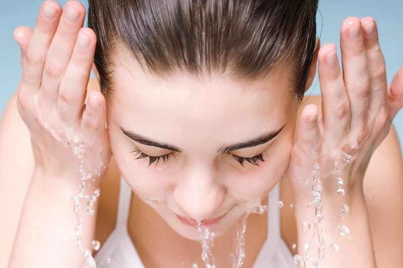 Skincare And Haircare For The Winter Sea