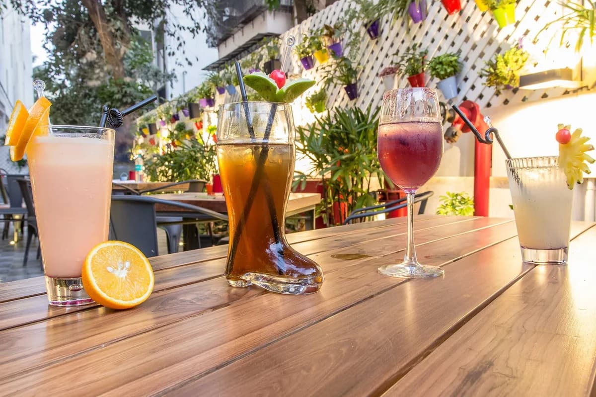 The Era of Themed Dining