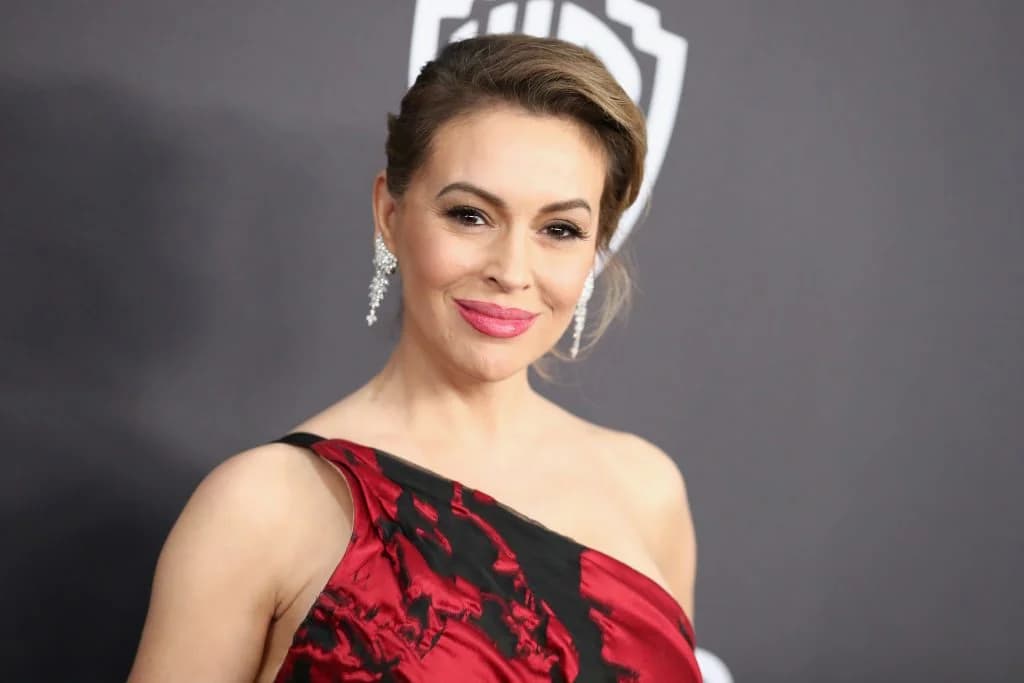 Actress Alyssa Milano’s Tweet Is Urging 