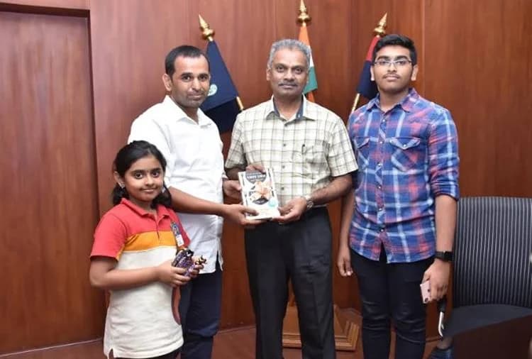 Chennai School Girl Srihita Donates Rs.1