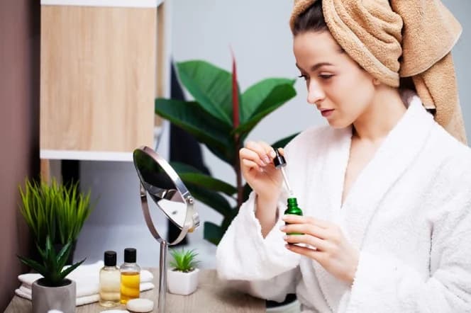 A Natural Night Skincare Routine You Nee