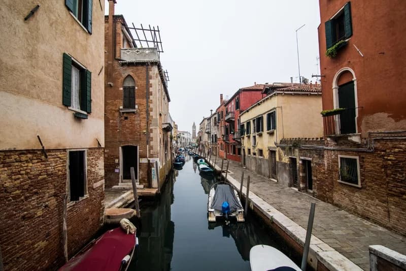Car-Free Places In The World: Enjoy A Fr