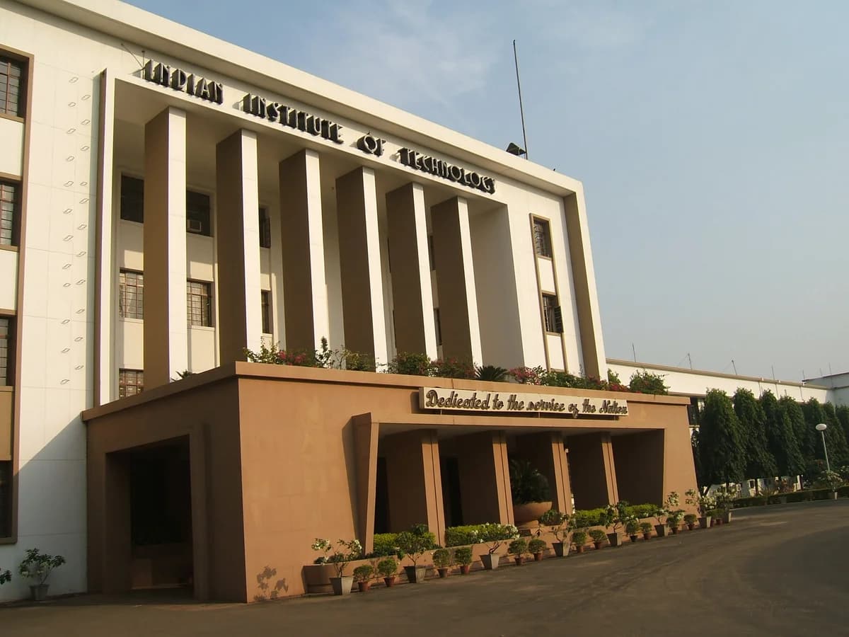 IIT-Kharagpur may get first batch of MBB