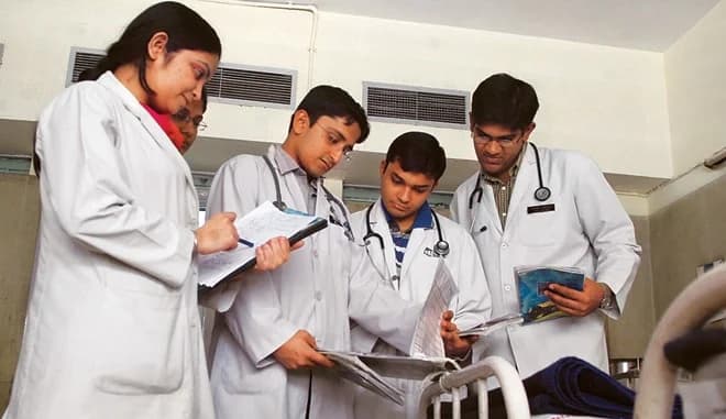 Bihar medicos to pay Rs 15 lakh for quit