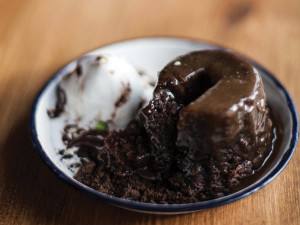 colaba_social_restaurant_review_sticky_toffee_pudding1